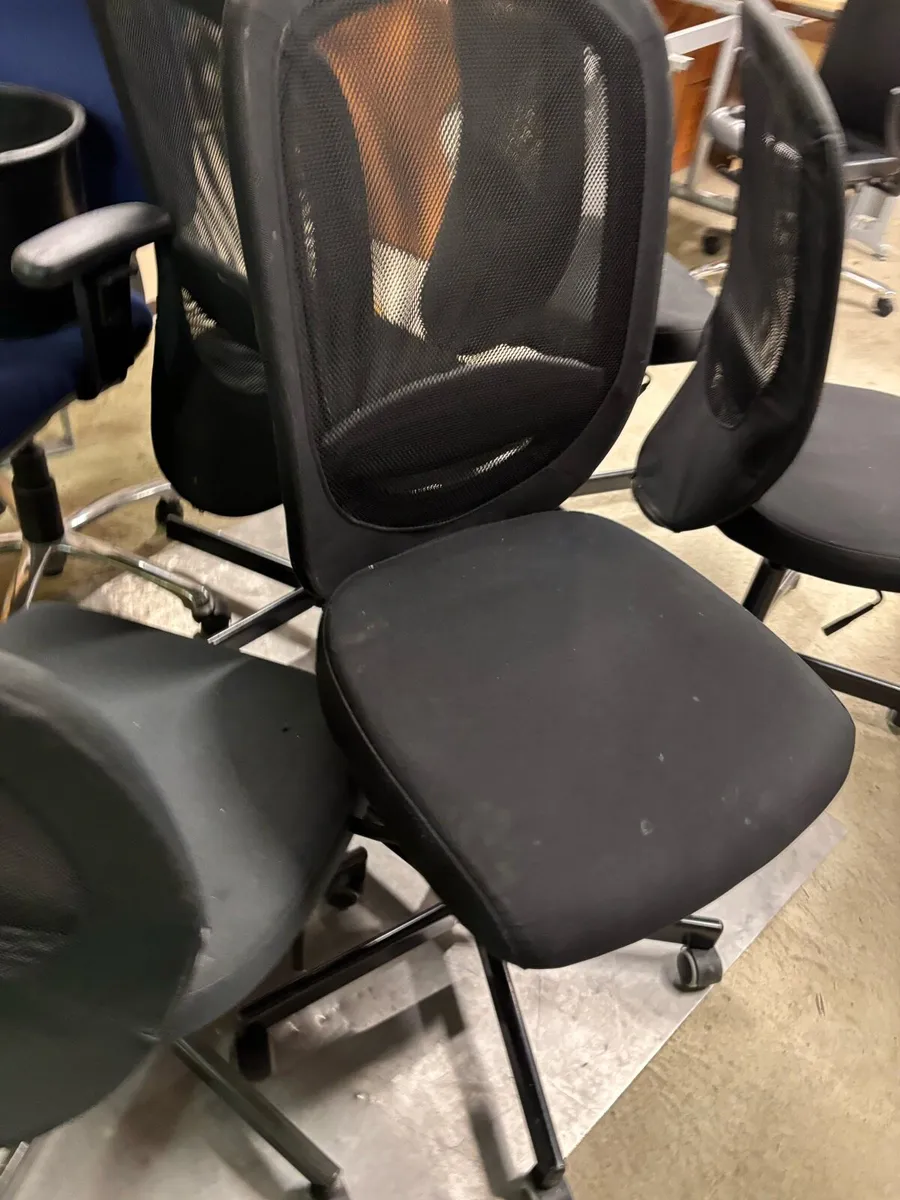 Swivel chair super. Sale - Image 3