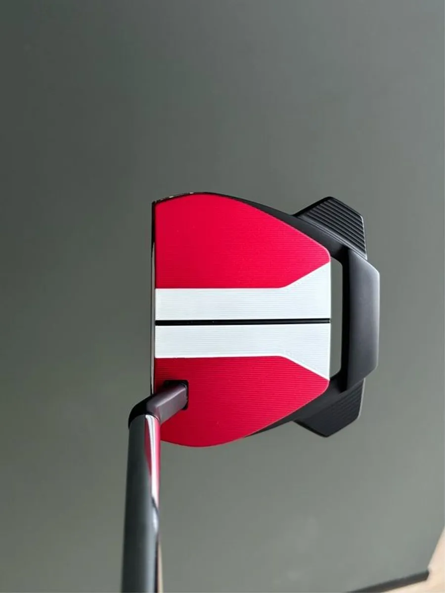 TaylorMade Spider GTx Red Putter - Image 2