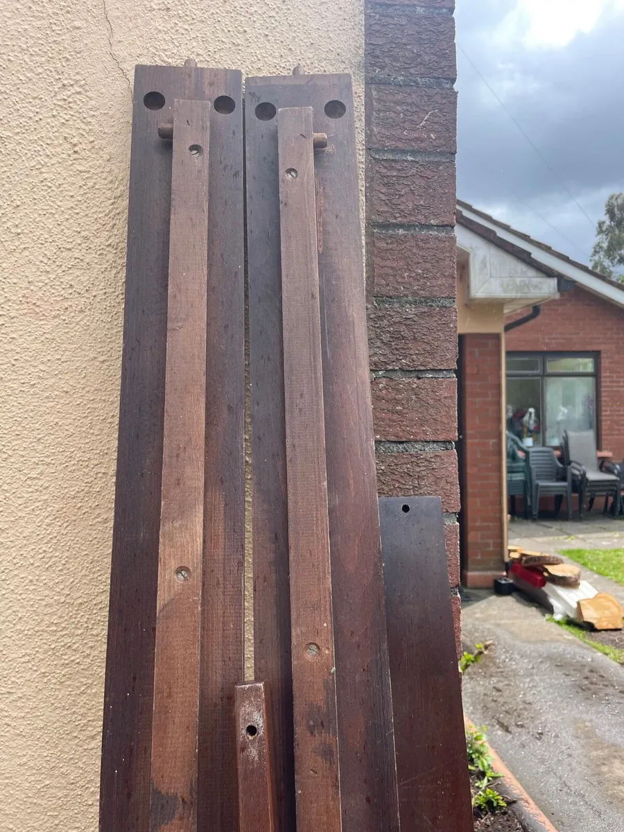 Wooden single bed frame €60 - Image 4