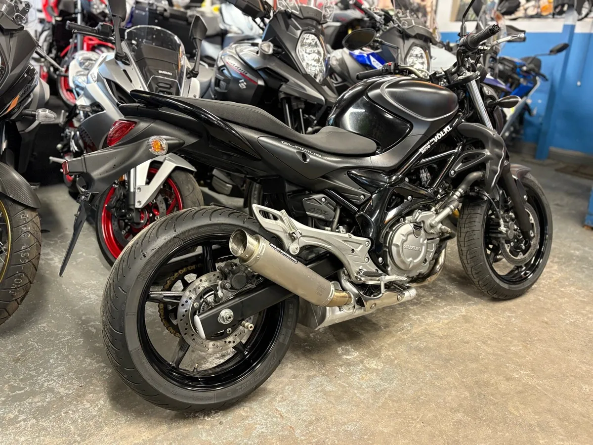 2017 Suzuki Gladius 650 - Image 3