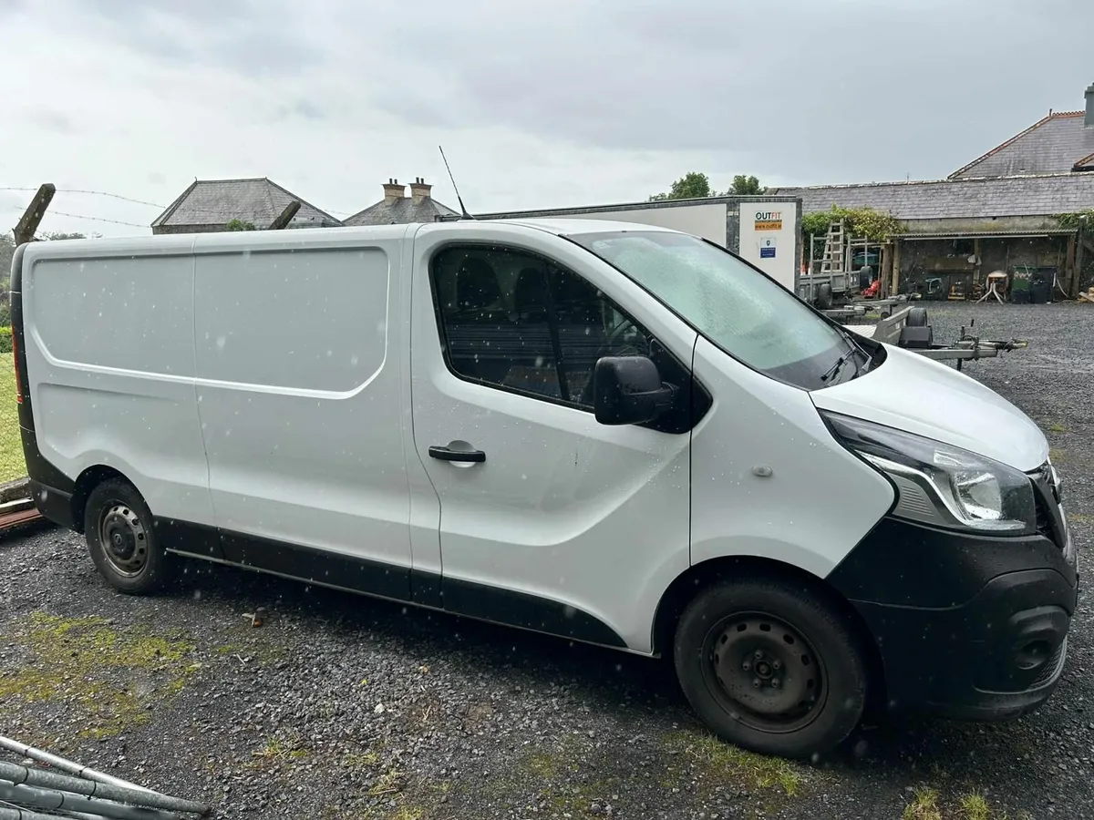 Nissan NV300 2017 - Image 1
