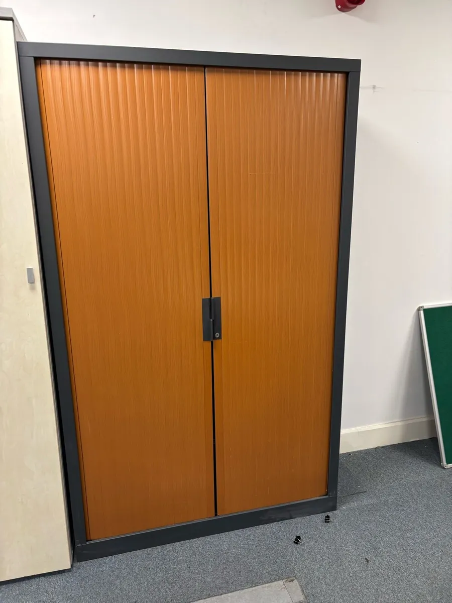 Storage unit sale - Image 1