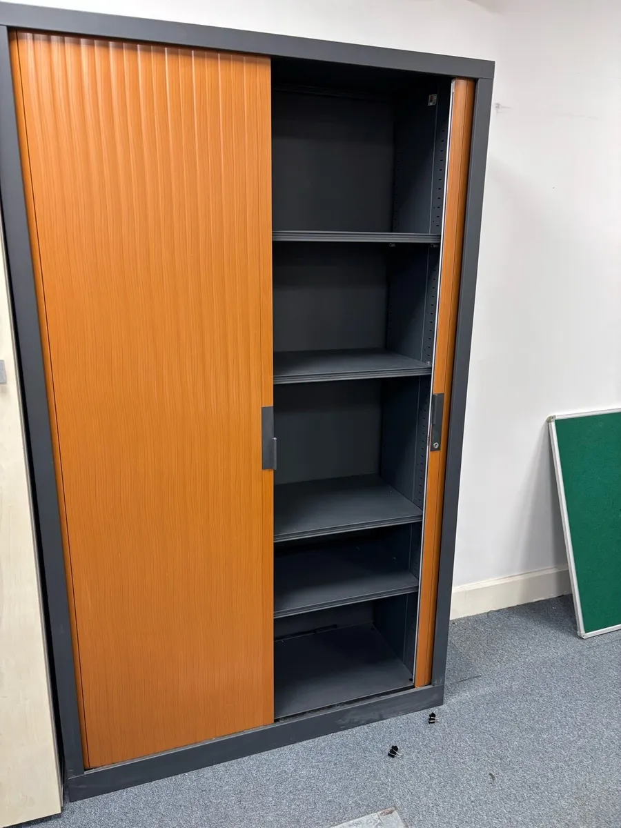 Storage unit sale - Image 3
