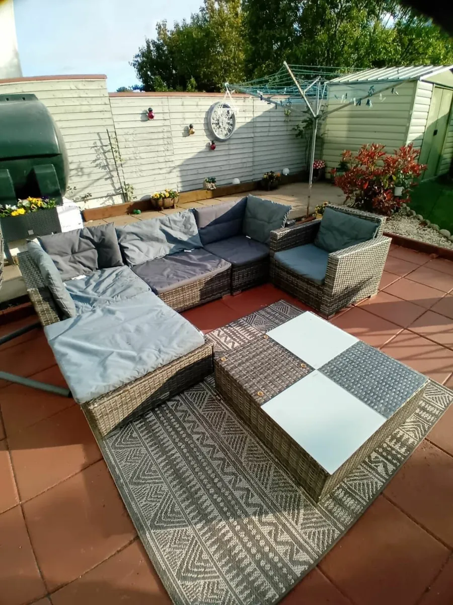 Garden Patio Set - Image 3