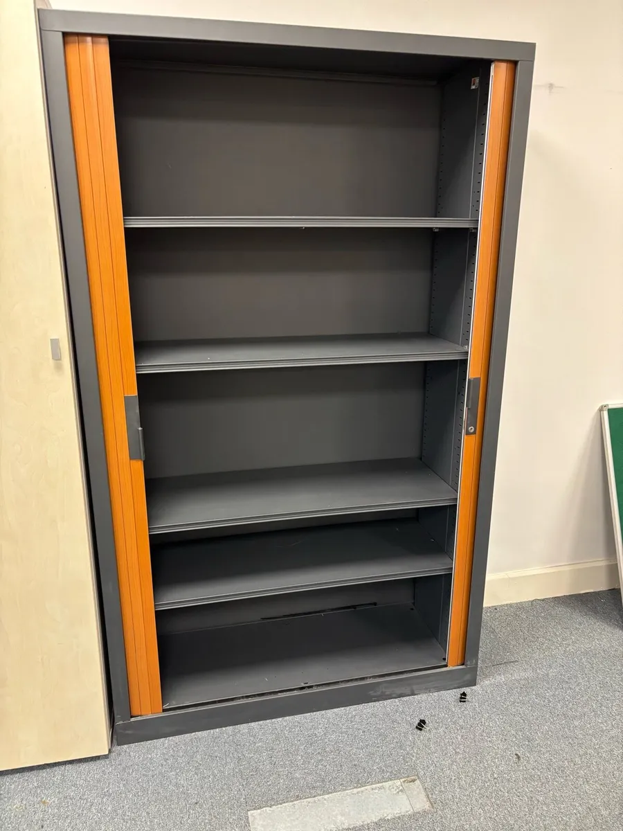 Storage unit sale - Image 4