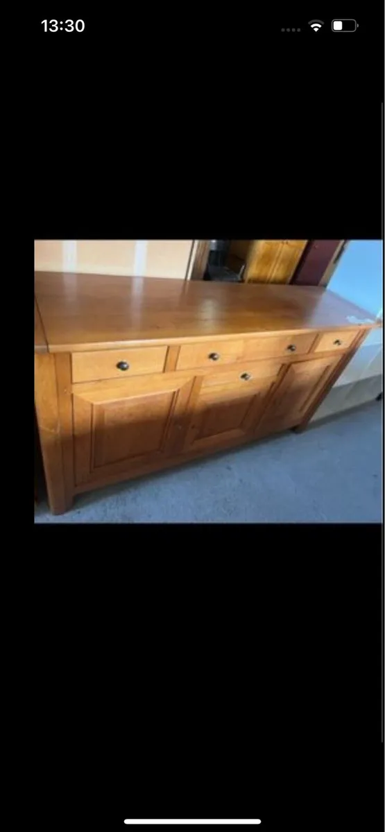 Oak sideboard - Image 1