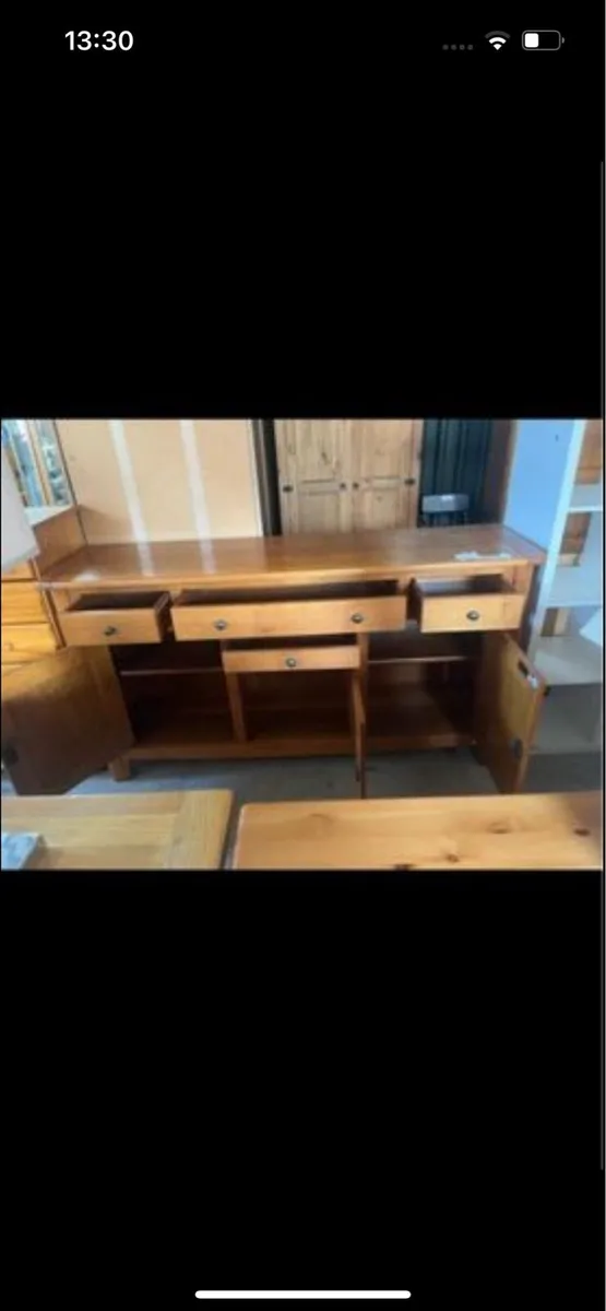 Oak sideboard - Image 2