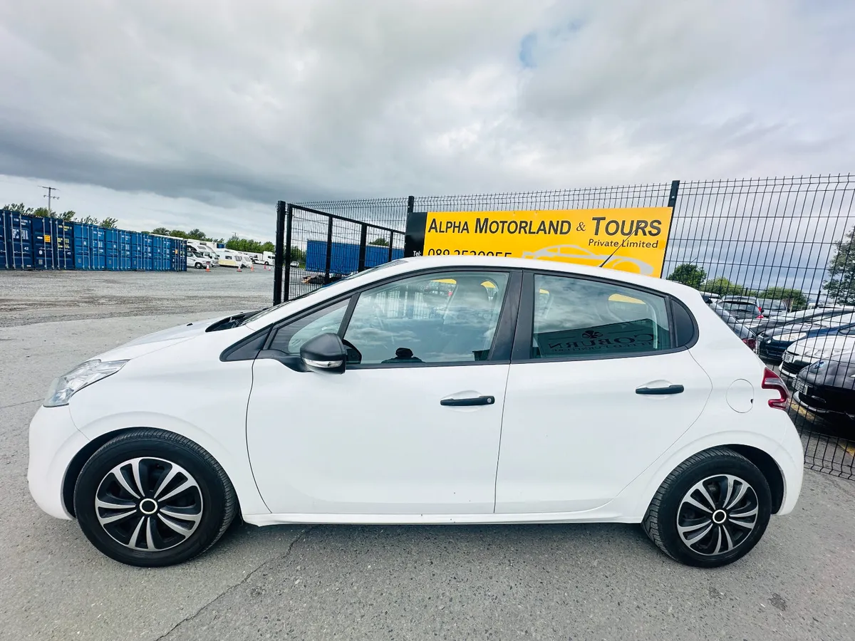 Peugeot 208 2013 Manual Petrol Fresh NCT - Image 4