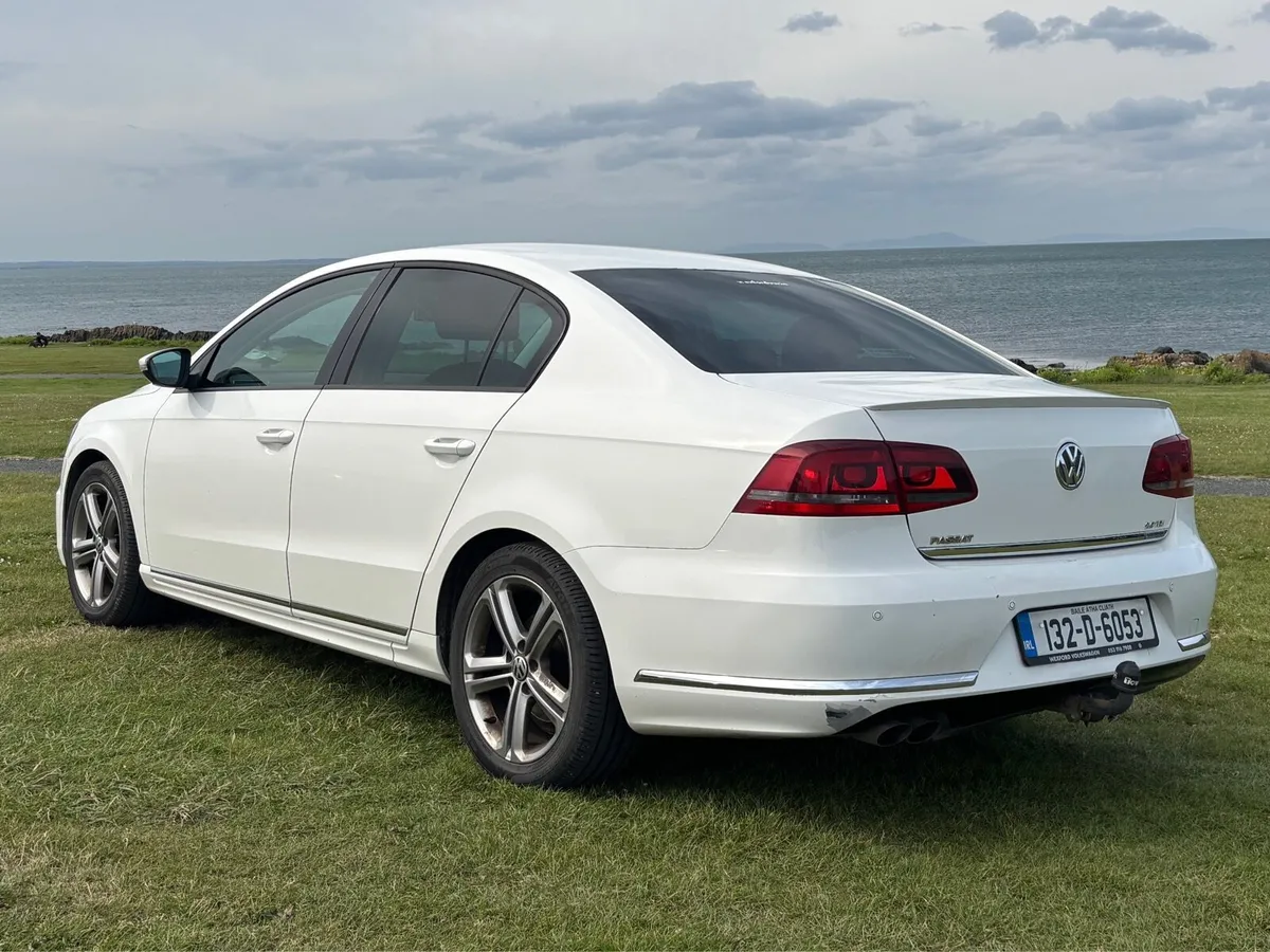 Vw Passat R-Line - Image 3