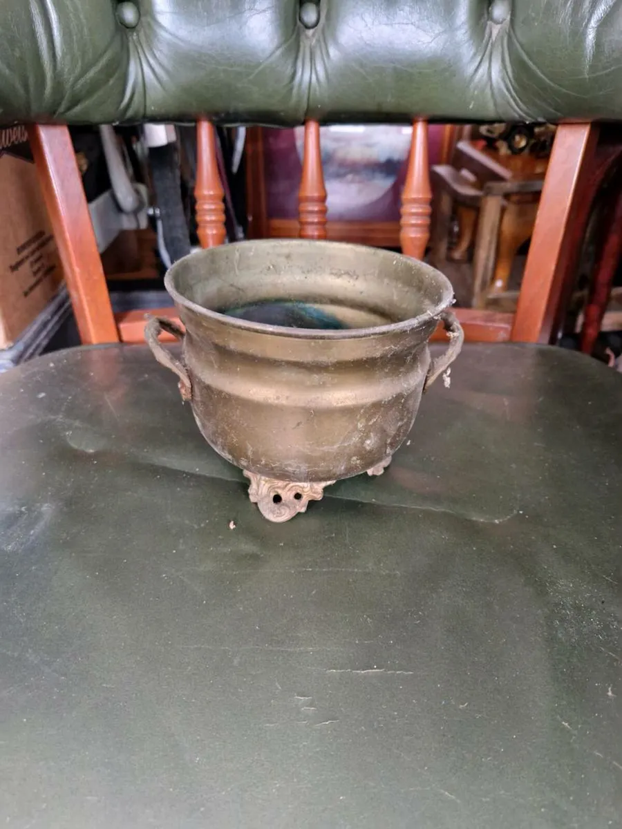 Vintage Brass Pot - Image 1