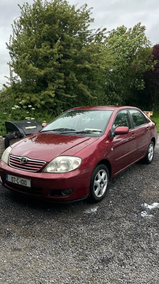 2007 toyota corolla - Image 2