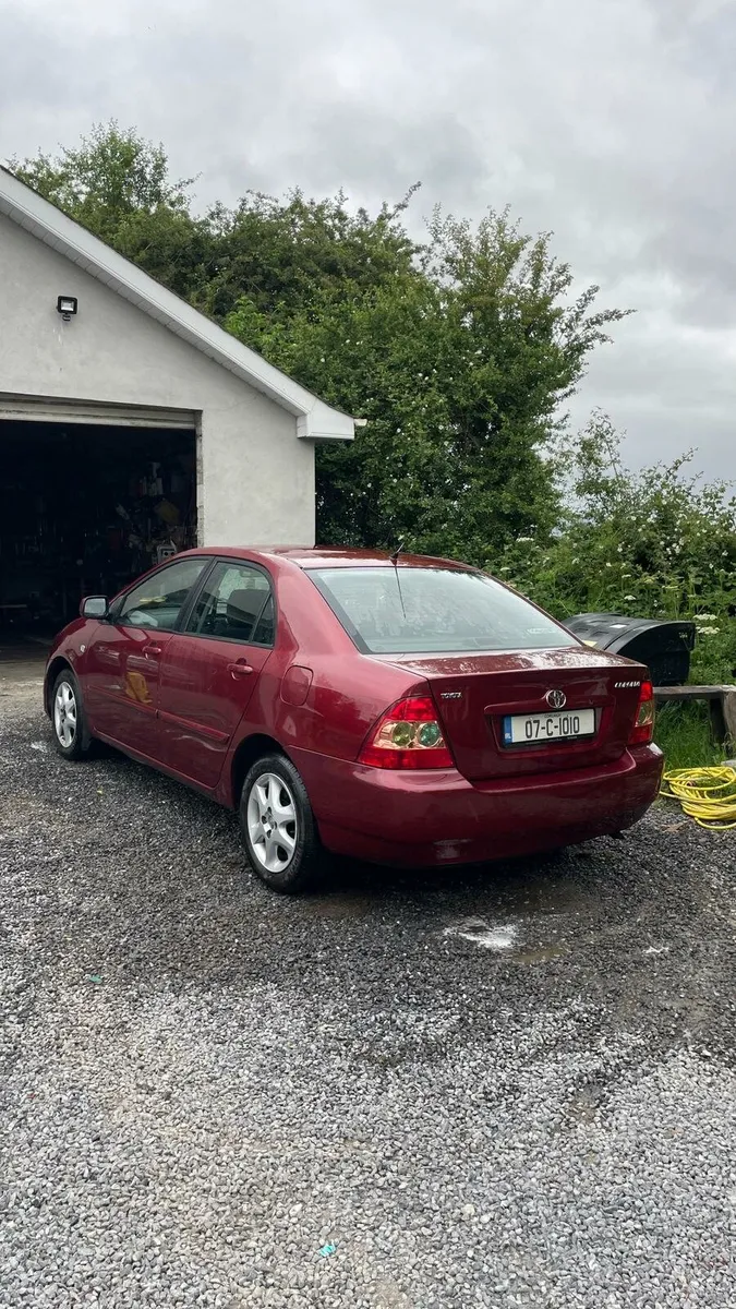 2007 toyota corolla - Image 3