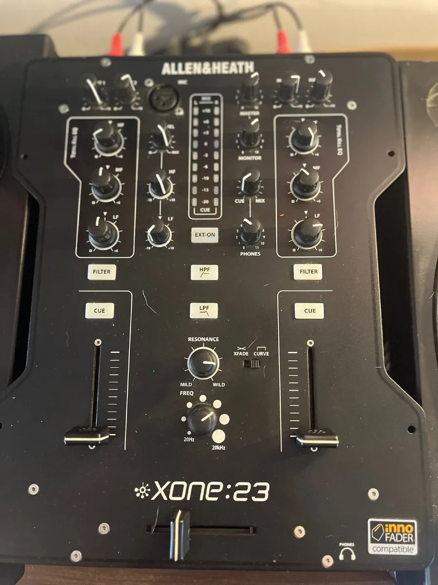 Technics 1210 MK2 - Image 4