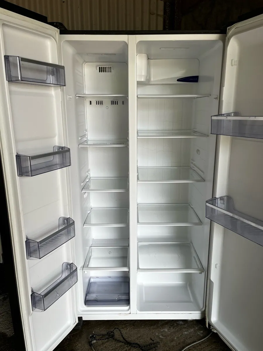 American fridge Freezer - Image 3