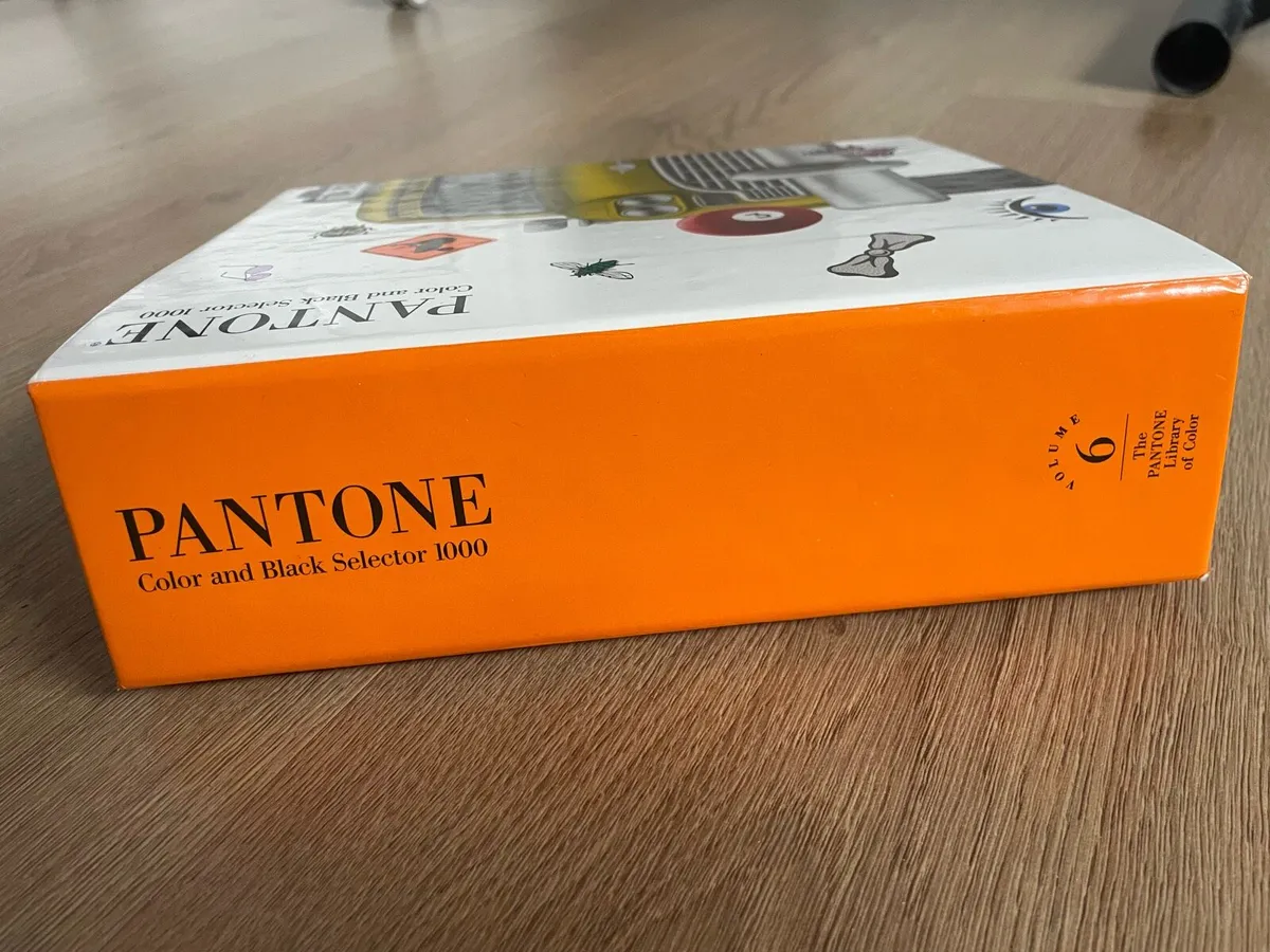 Pantone color and back selector 1000 - Image 2