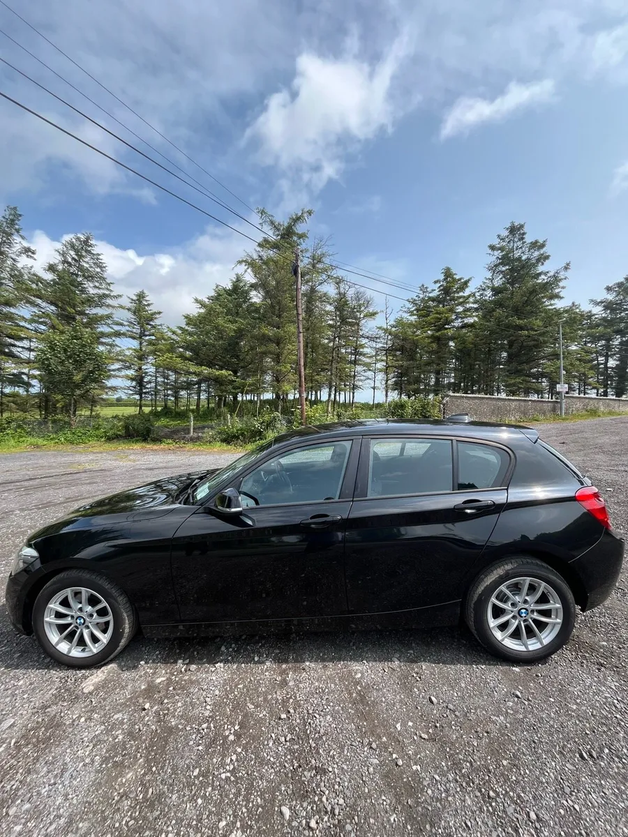 BMW 116d SE 2015 - Image 4
