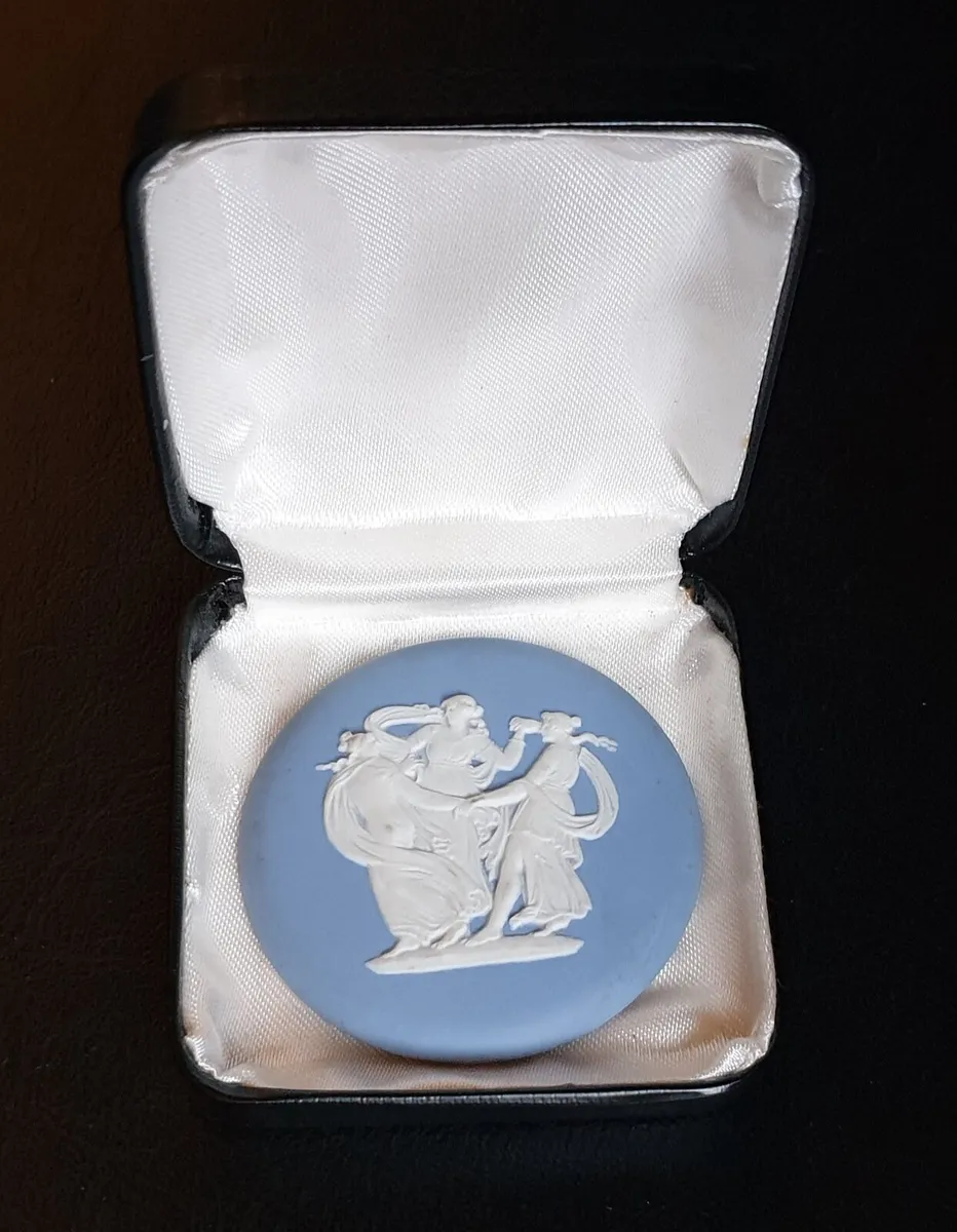 Wedgwood Cameo Plaque - Image 1