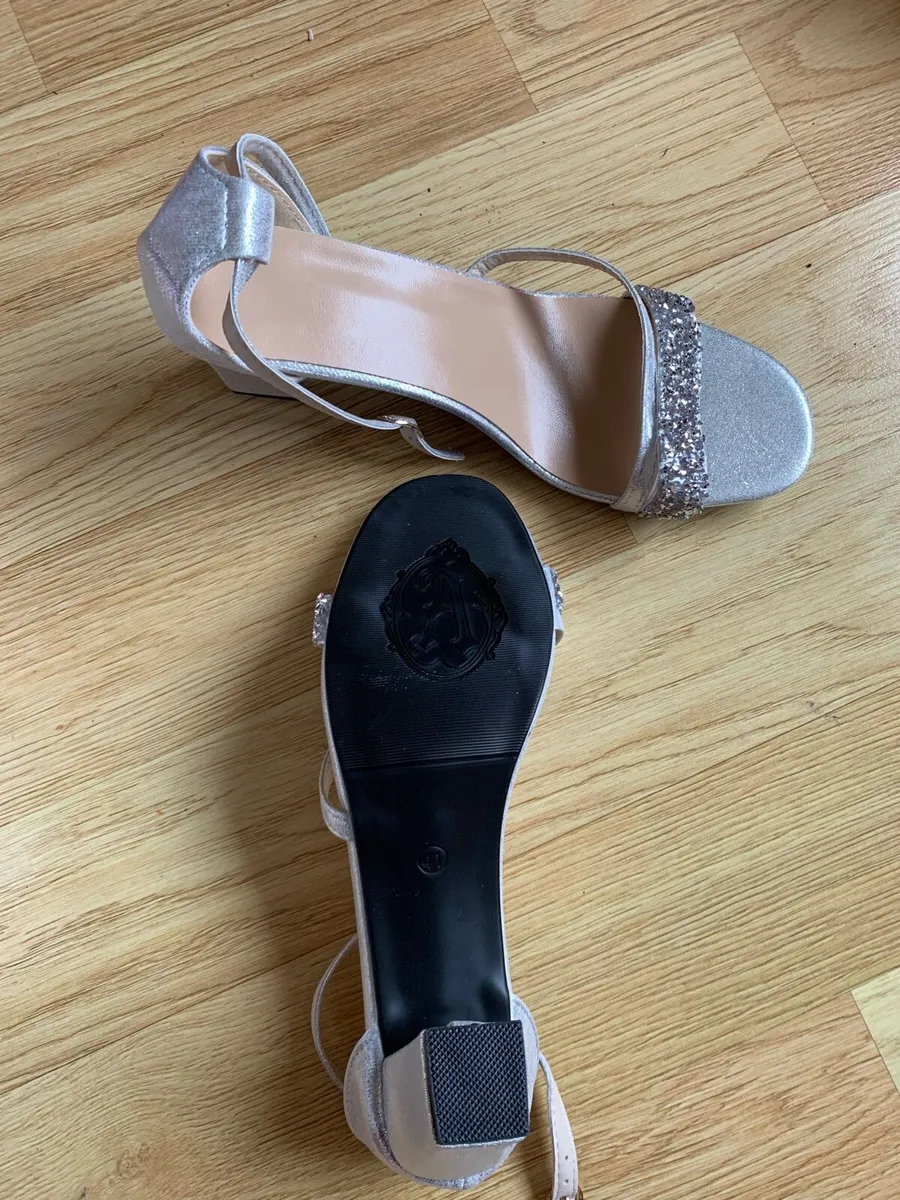 Ladies sandal - Image 4