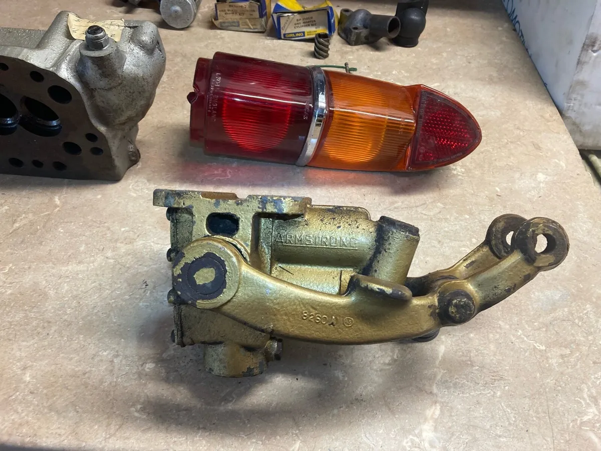 Morris Oxford Parts - Image 2
