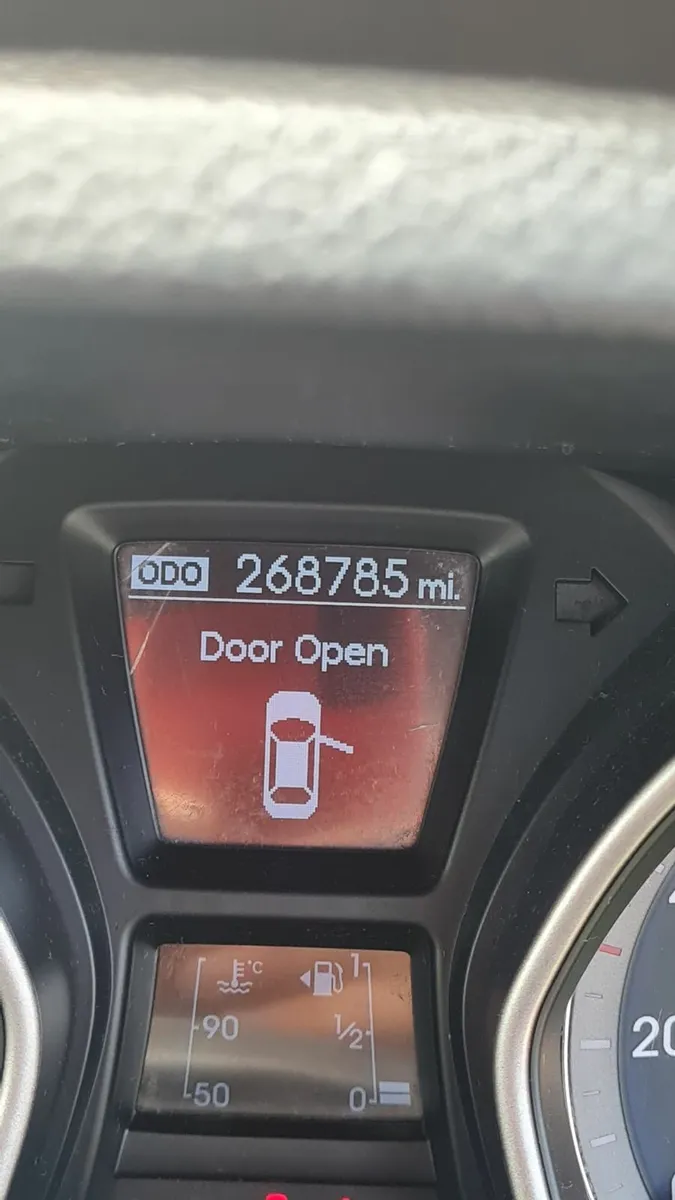 Hyundai i30 2012 - Image 1