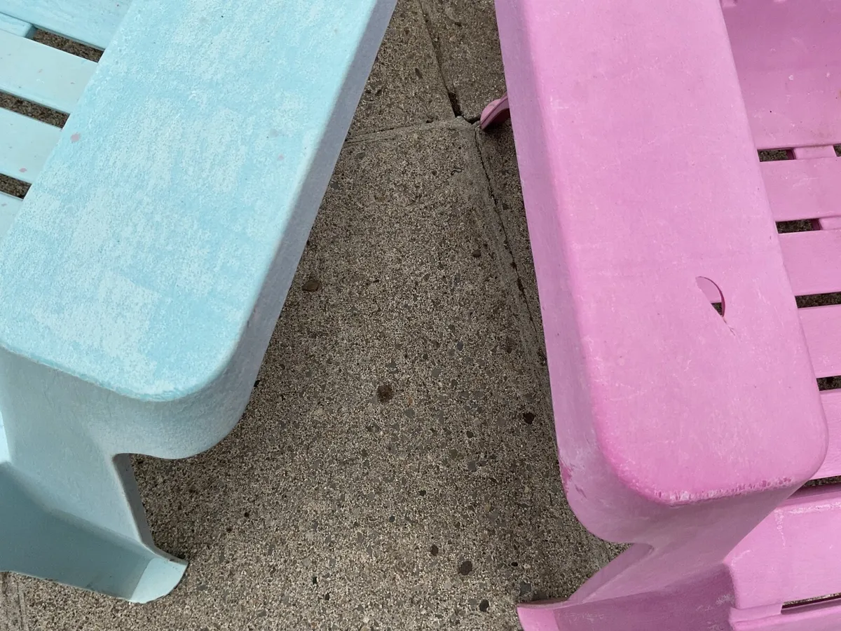 Pair of garden chairs - Image 1