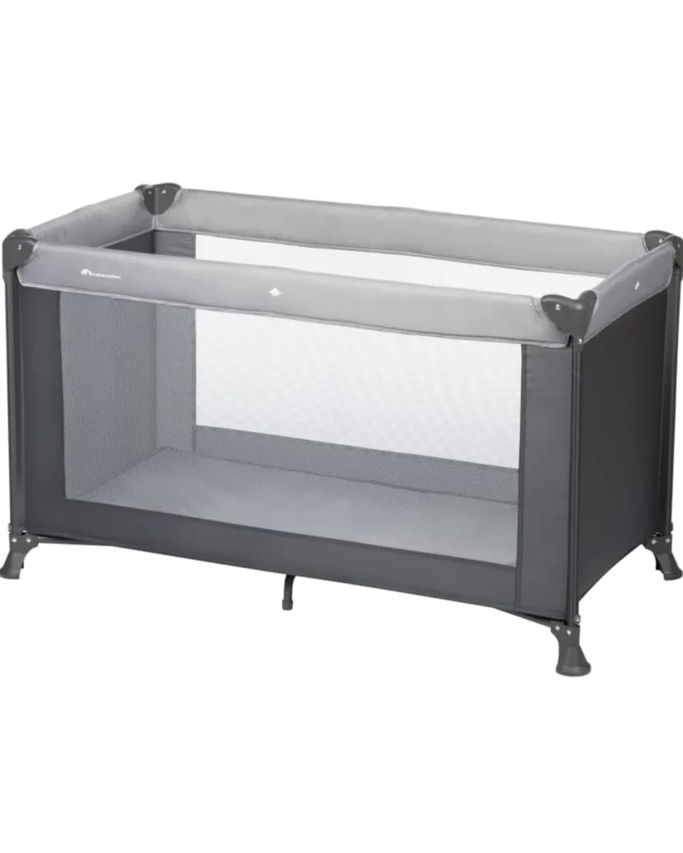 Baby Travel Cot With Extra Accessoires - Image 1