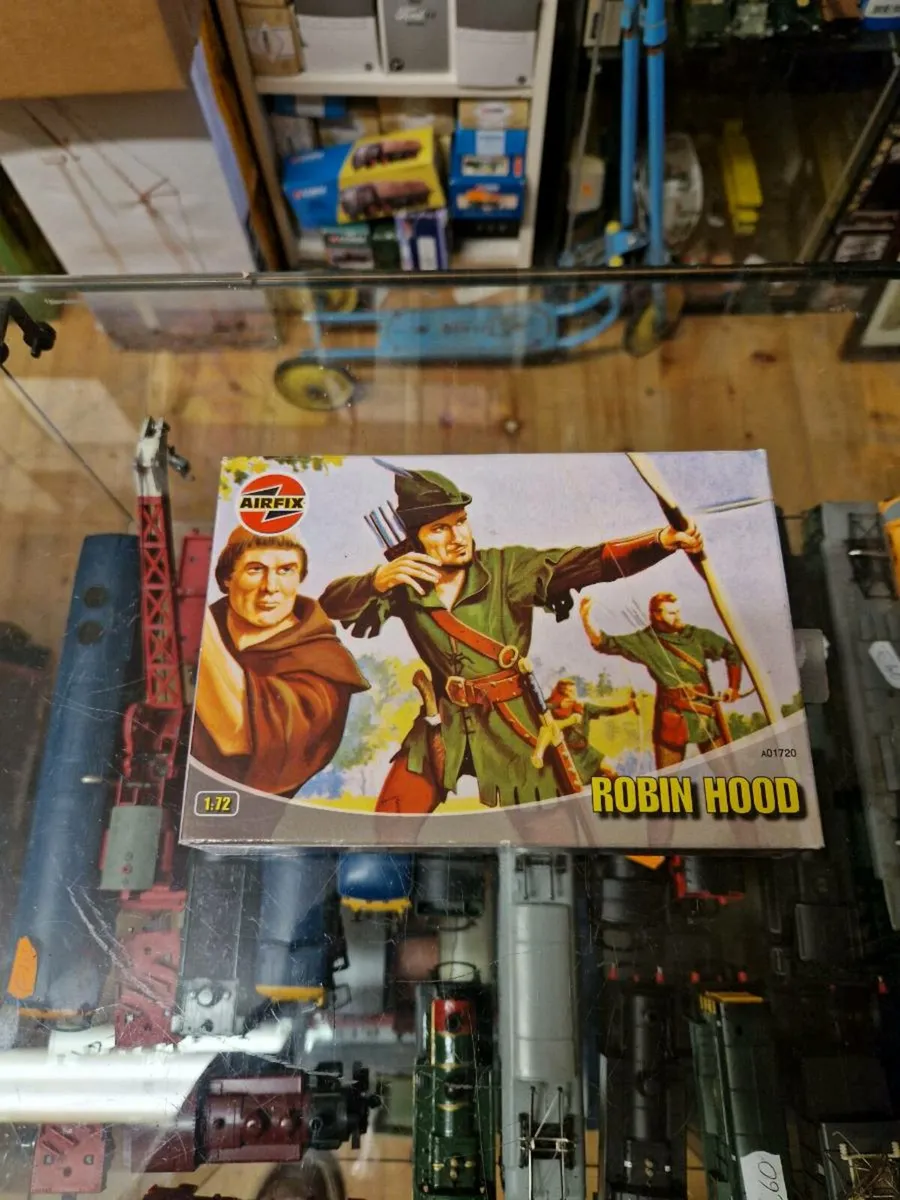 Airfix Robin Hood Figures