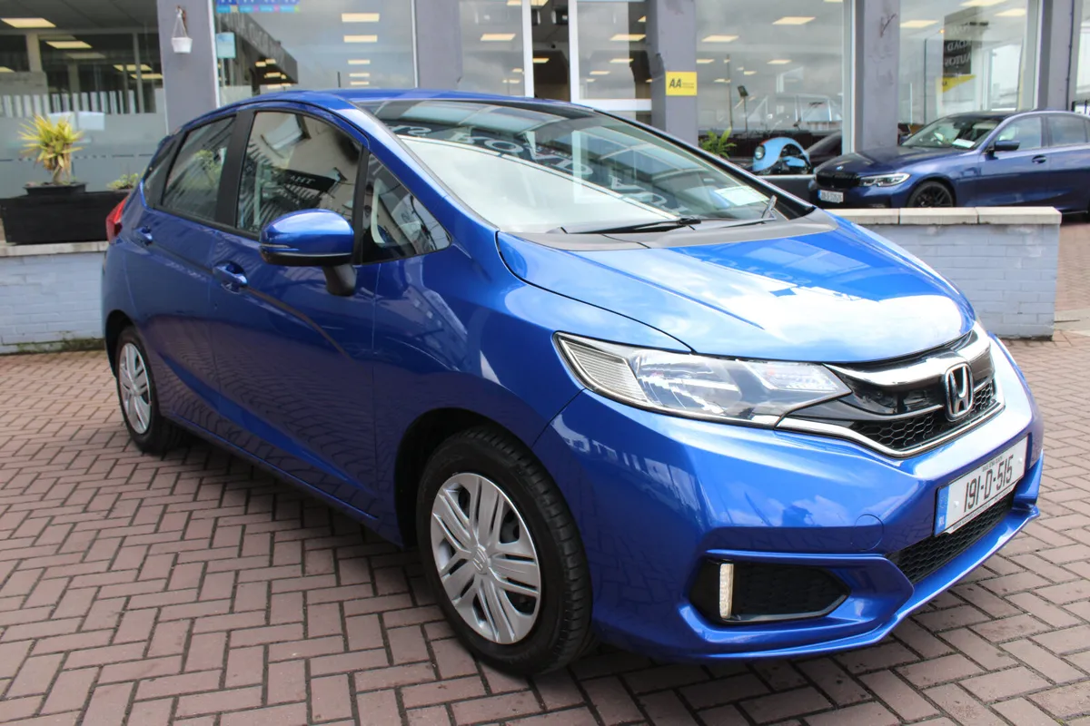 HONDA JAZZ 1.3 I VTEC SE LIMITED 5DR HATCHBACK - Image 2