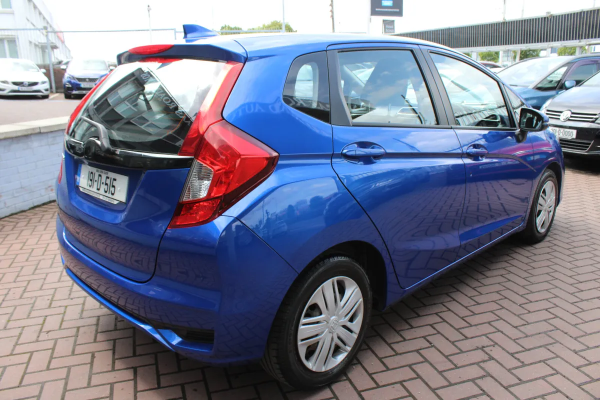 HONDA JAZZ 1.3 I VTEC SE LIMITED 5DR HATCHBACK - Image 4