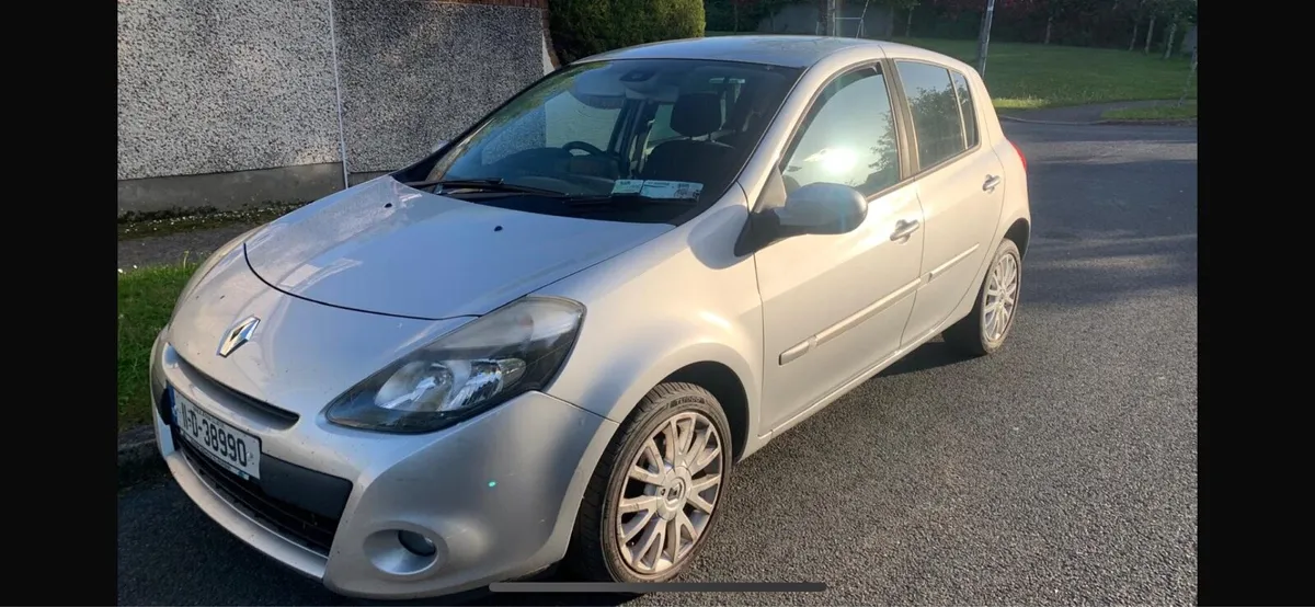 Renault Clio 1.5 DCI NEW NCT ! - Image 3