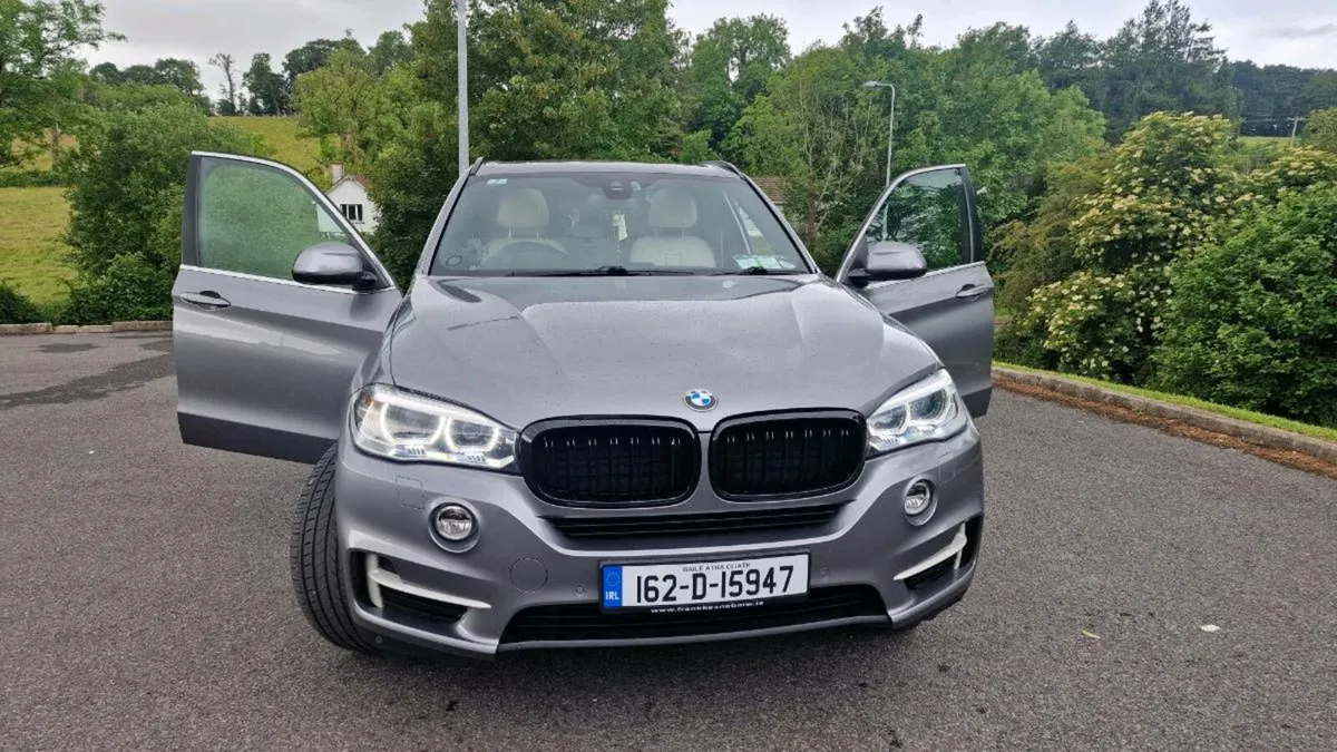 Car - Image 1