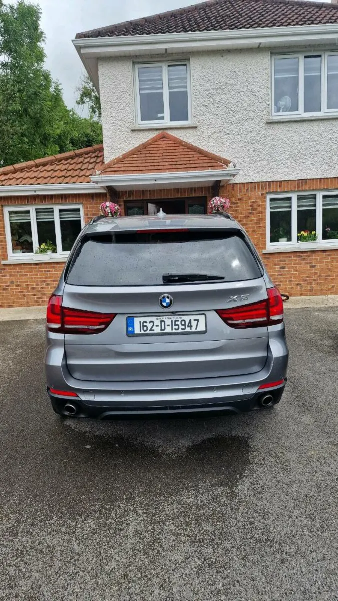 Car - Image 2