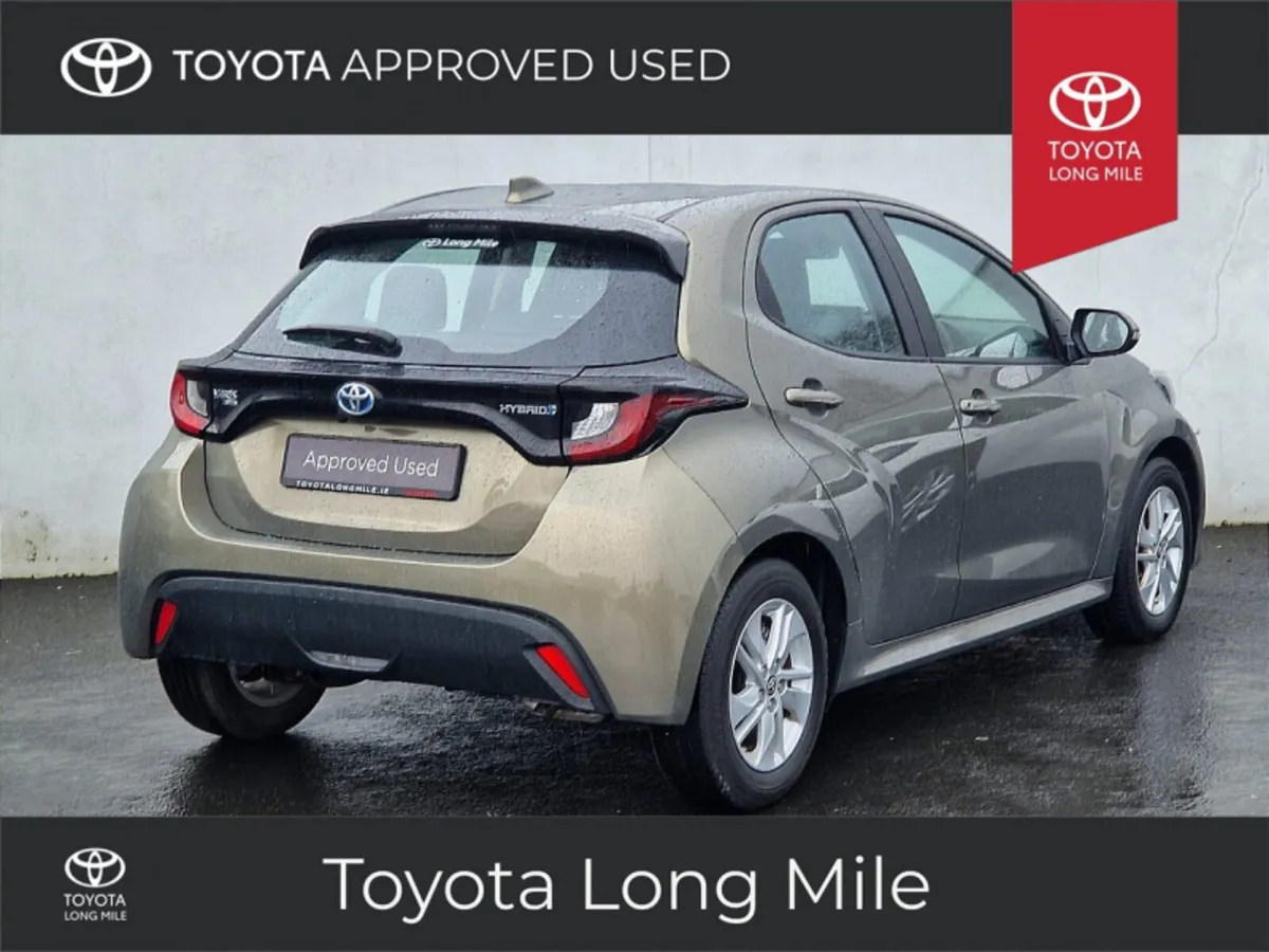 Toyota Yaris 1.5 Hybrid Luna 5dr - Image 2