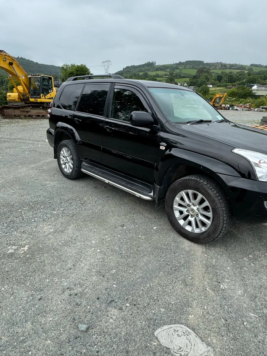 Toyota landcruiser - Image 1