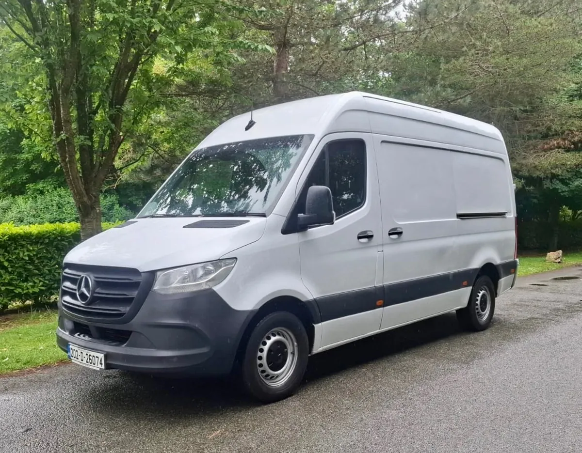 Mercedes-Benz Sprinter 2020 DOE 5/26 - Image 1