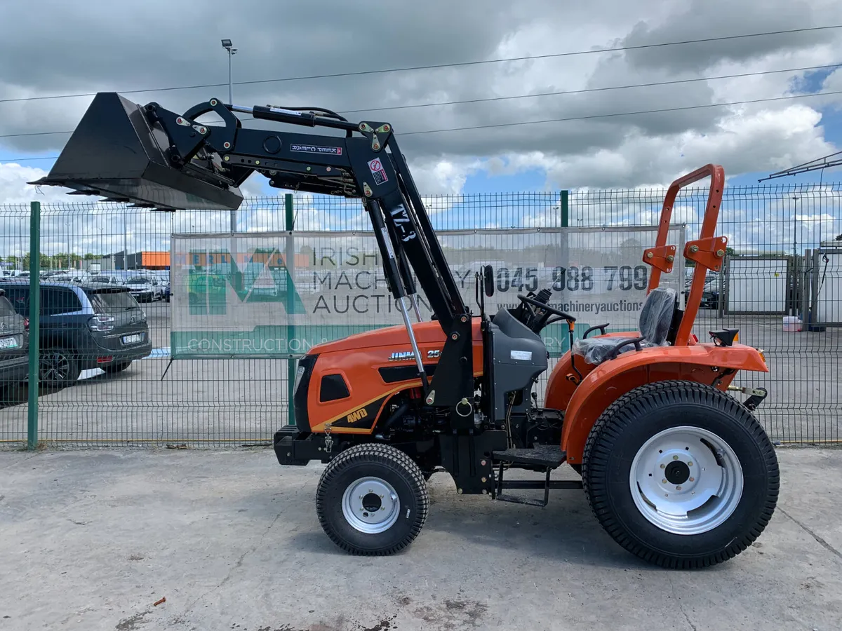 UNUSED JIMMA 25HP 4WD COMPACT TRACTOR & LOADER - Image 2