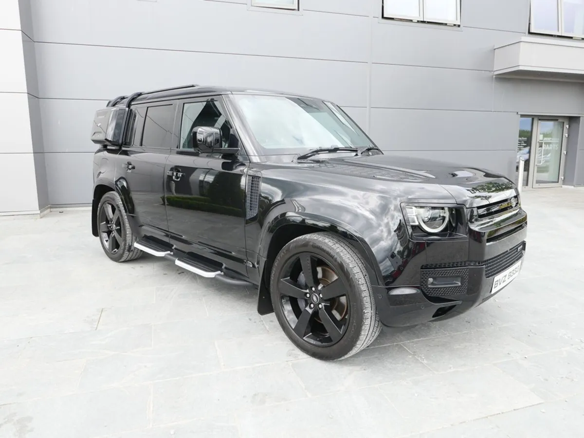 2023 Land Rover Defender Diesel Estate - Image 1