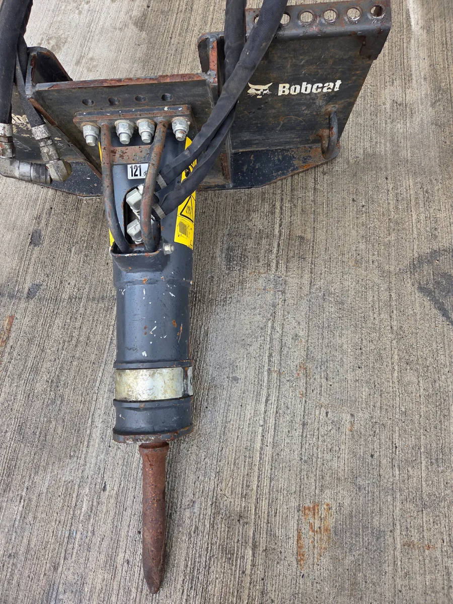 Bobcat HB580 Skidsteer breaker - Image 2