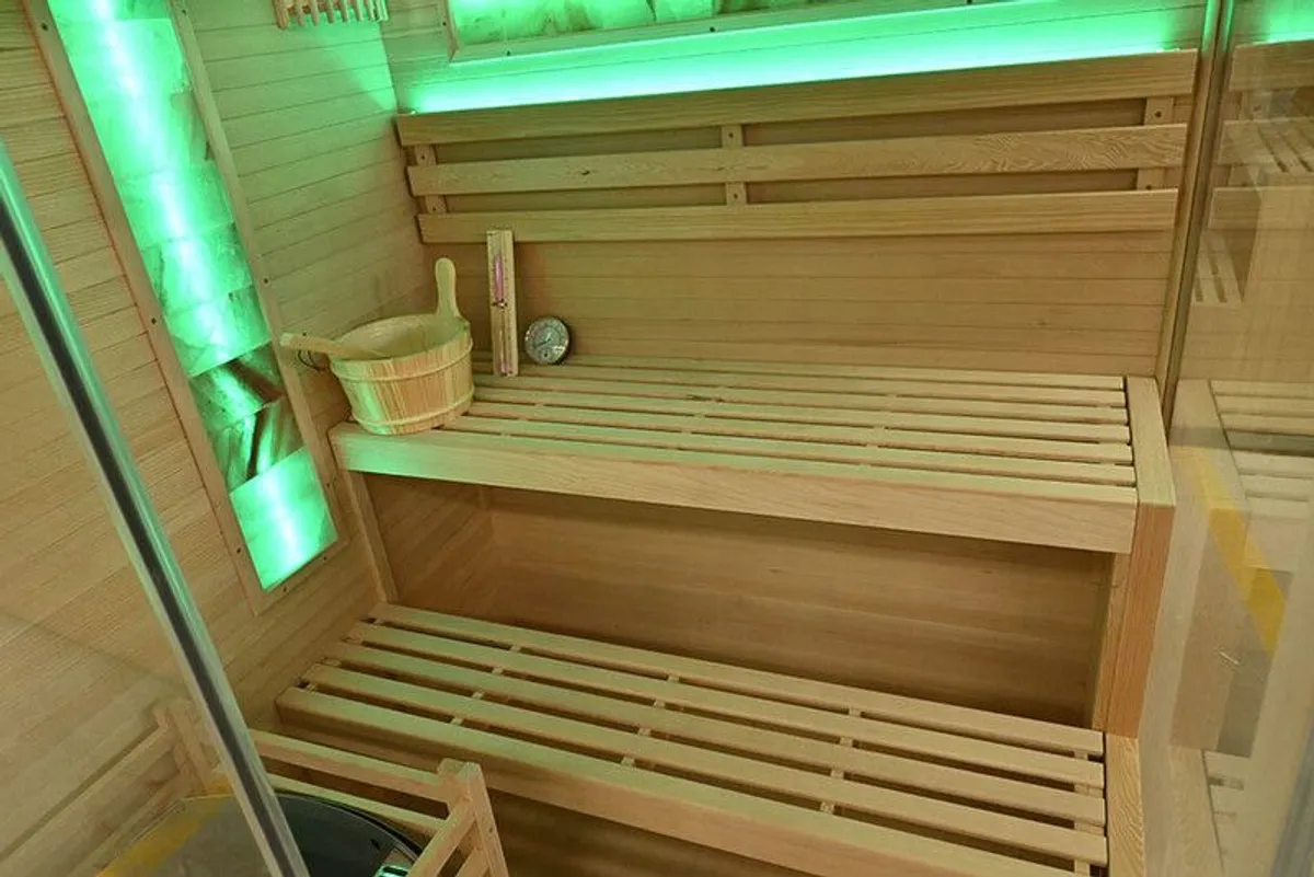 Finnish Sauna Ireland RIVER with Harvia Furnace 1500x1400x1920 mm (6 kW) - Image 3