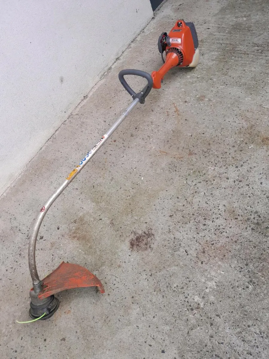 Oleo mac strimmer - Image 1