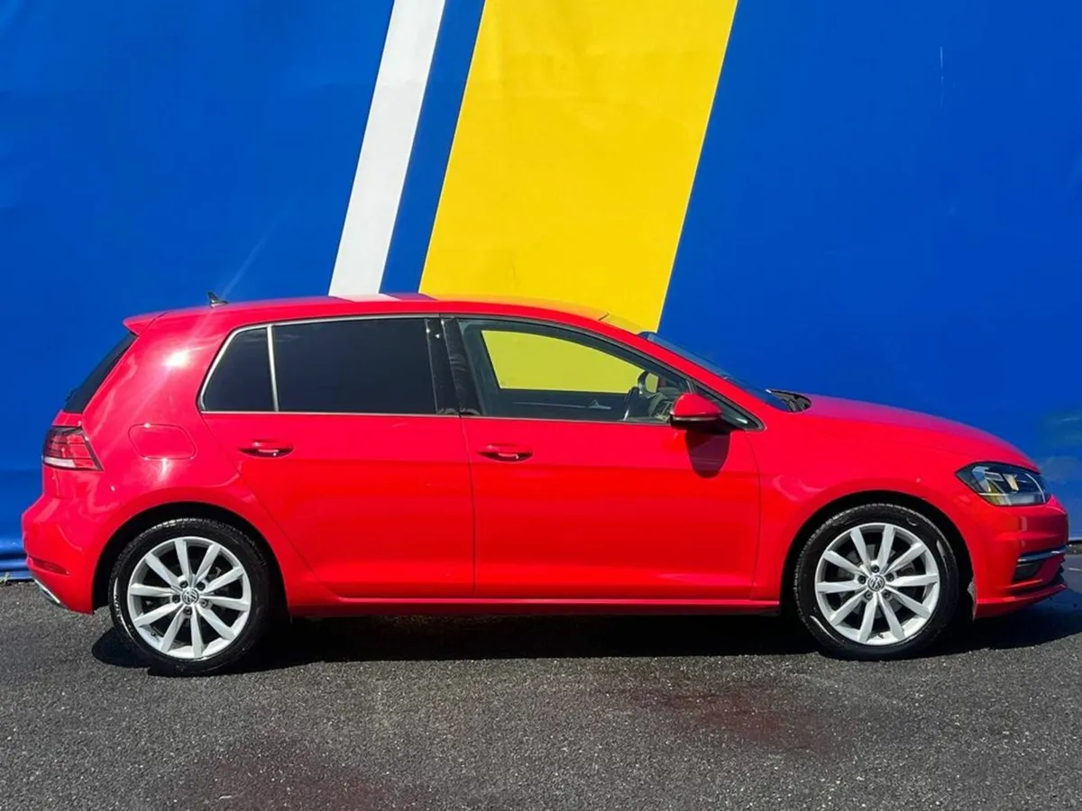 Volkswagen Golf HIGHLINE 1.6 TDI // VALID NCT 02/2 - Image 2