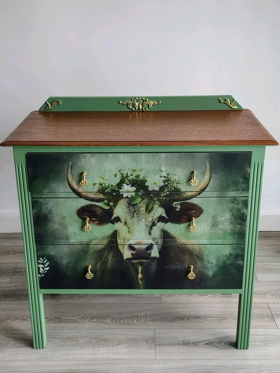 Vintage chest of drawers - Image 3