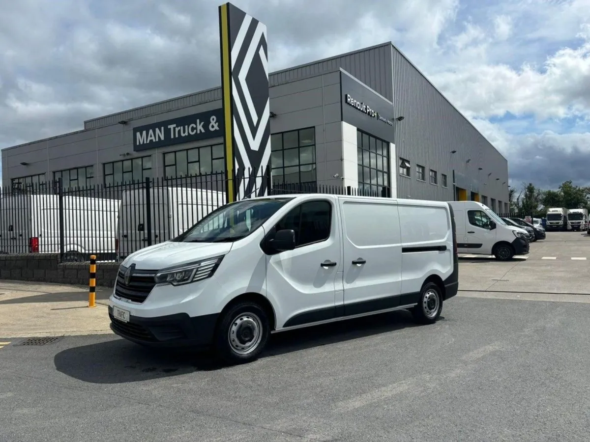 Renault Trafic Ll30 130bhp Start - Ex Demo - Image 1