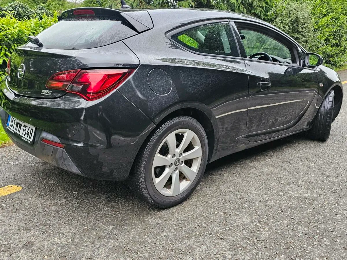 2015 Astra GTC - Image 2