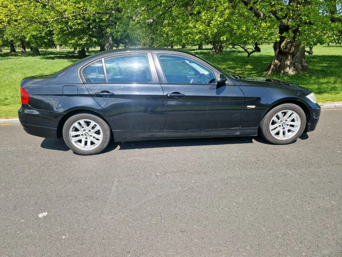 Car - Image 2
