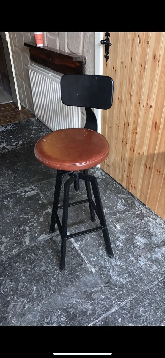 High Stools
