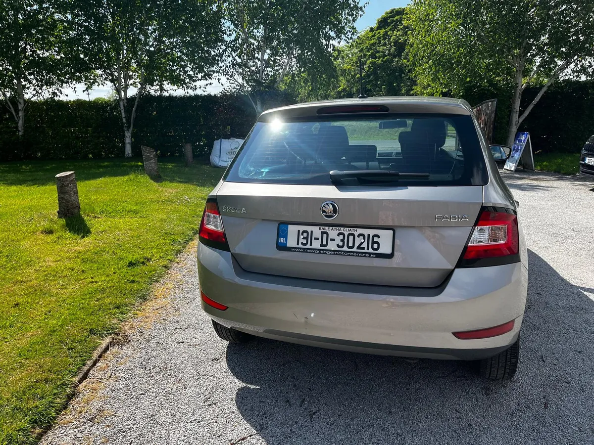 Skoda Fabia 1.0L Petrol Active Model - Image 2