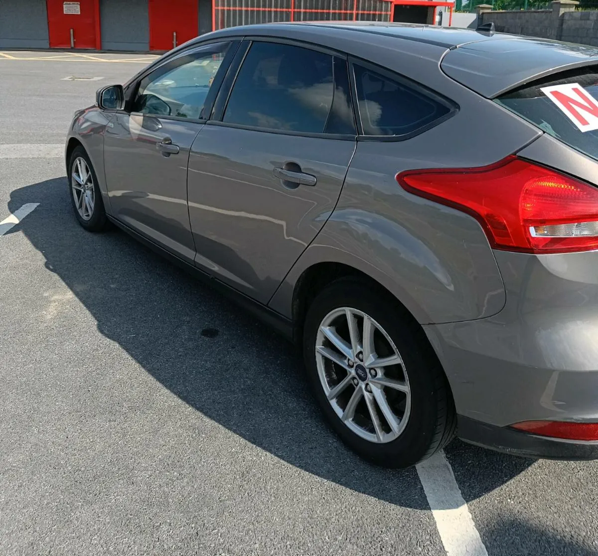 Ford Focus - Image 2