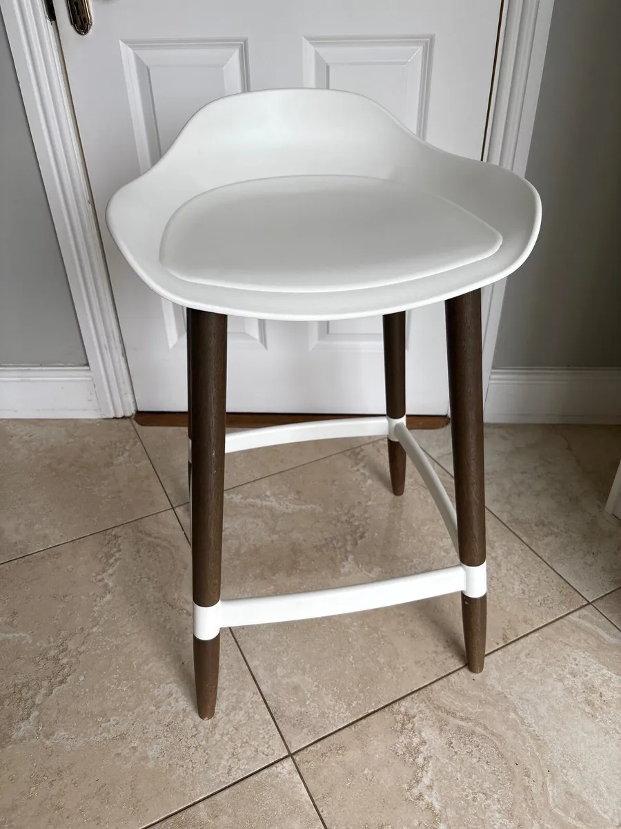 Kitchen stool - Image 1