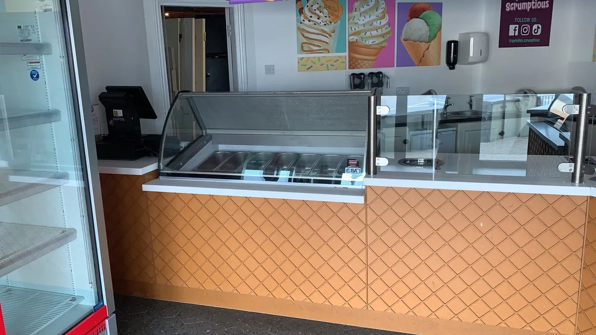 Ice Cream Shop contents - Image 2